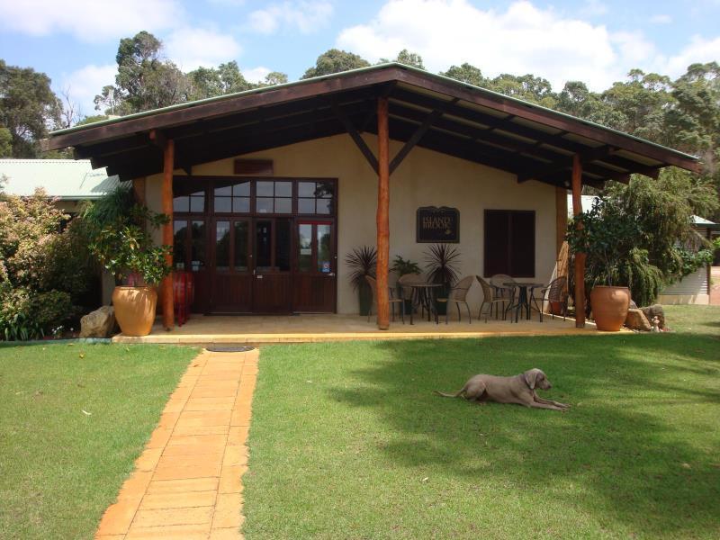 Island Brook Estate Winery And Chalets Margaret River Exterior foto